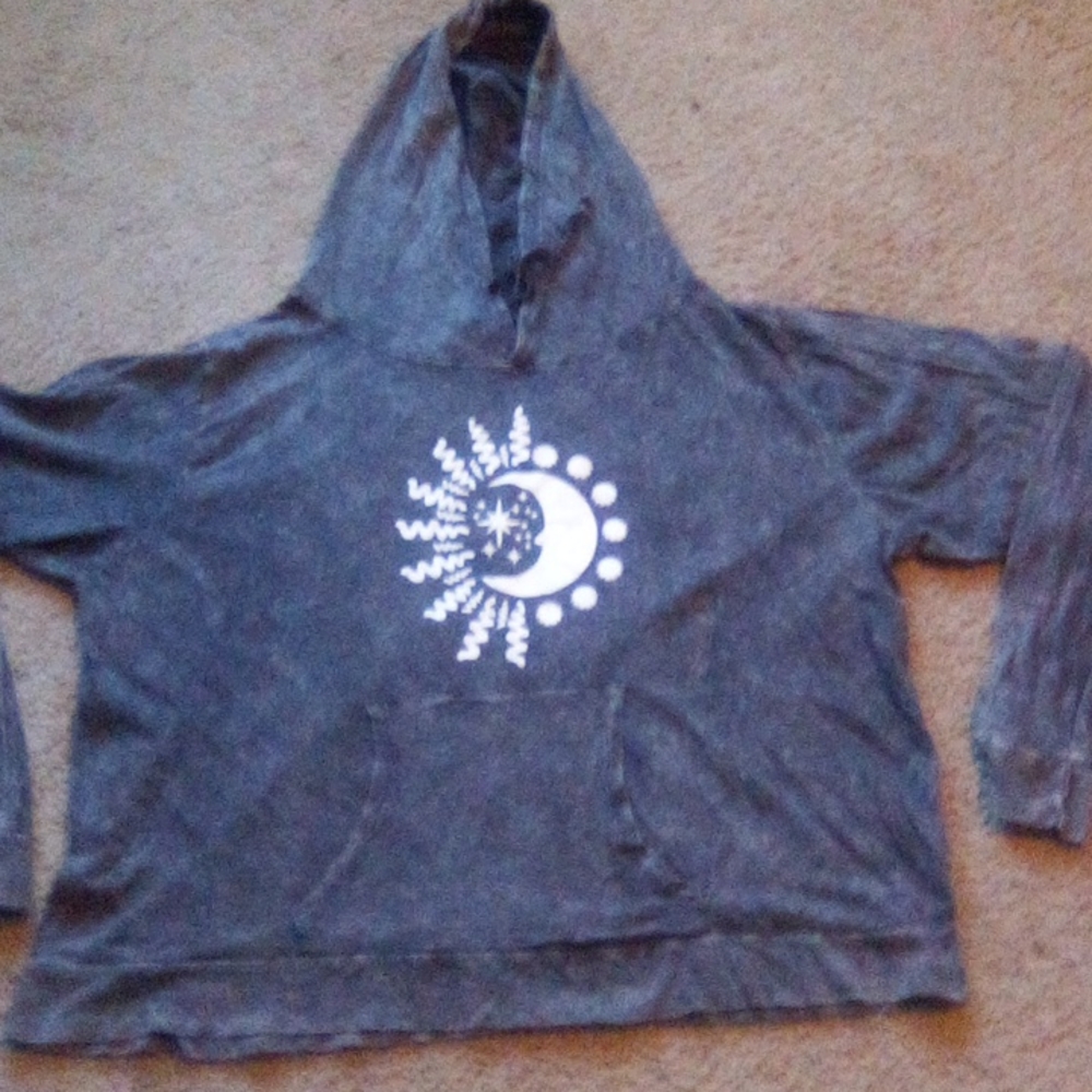 Half Moon Pull-Over Man Thin Boho With Pockets Y2… - image 1